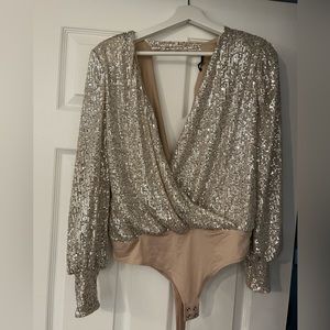 Sequined deep v bodysuit with shoulder padding